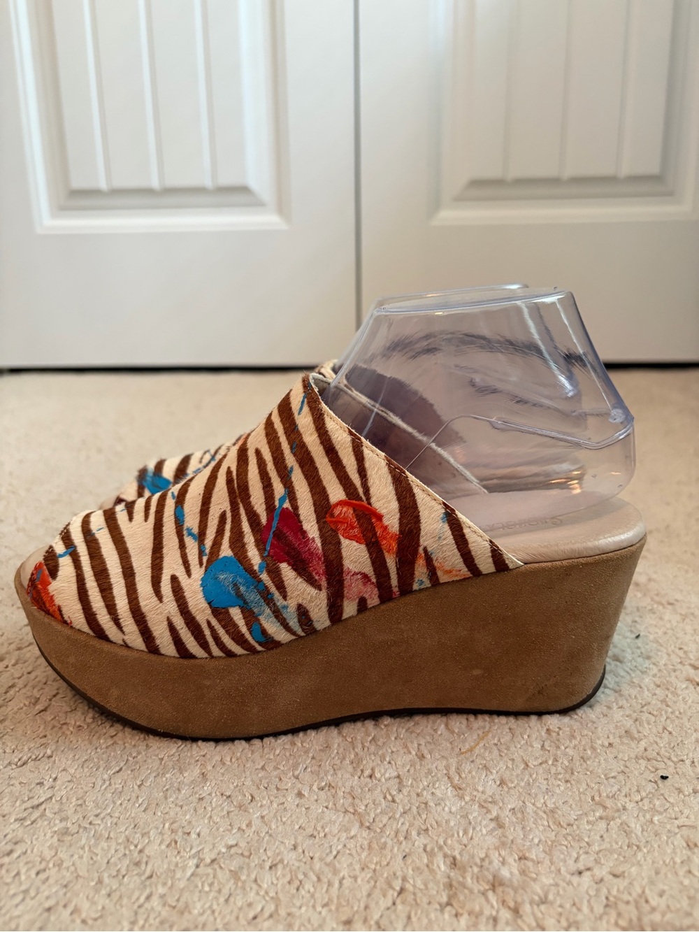 Chocolat Blu Yiona Calf Hair Mules Zebra Print Paint Splatter Women's Sz 8.5